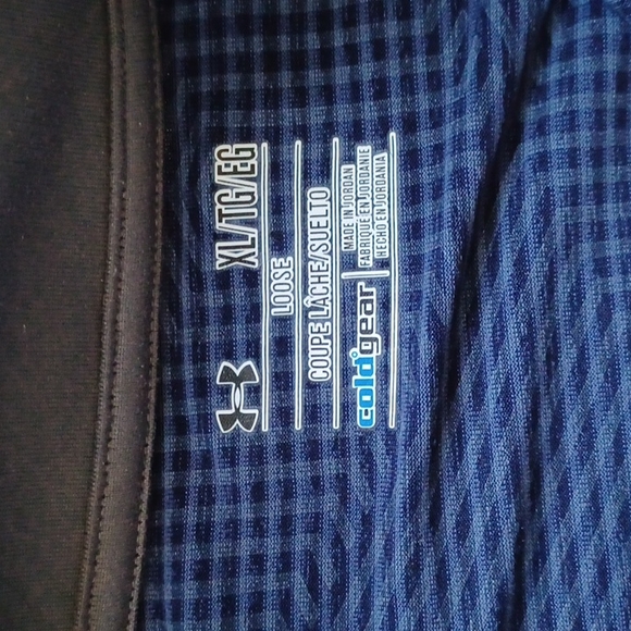 Under Armour Cold Gear Loose Fit 1/4 Zip - Picture 3 of 4